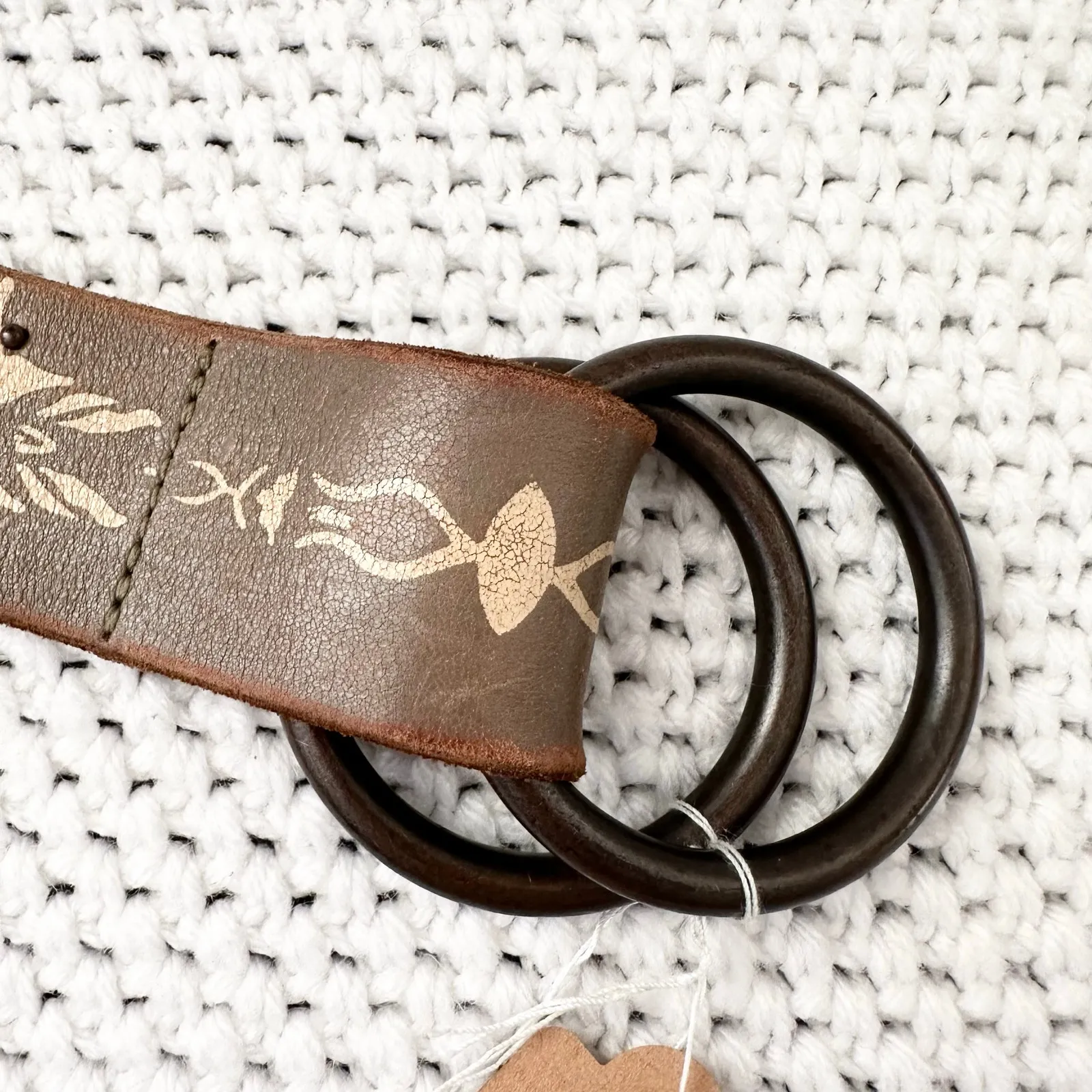 Lucky Brand Tan Tattoo Graffiti Print Brass Studded Loop Grunge Rocker Belt XS/S - Image 5