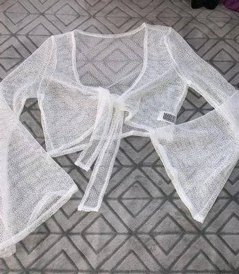 SheIn Crotchet cropped blouse - Image 2