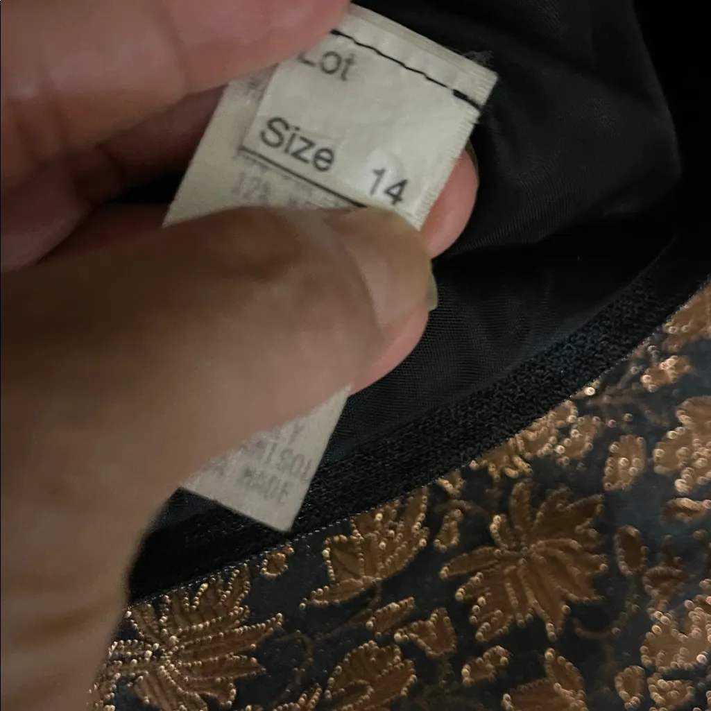 Karen Millen vintage 1990s floral crop top with beaded fringe Size 14 - Image 10