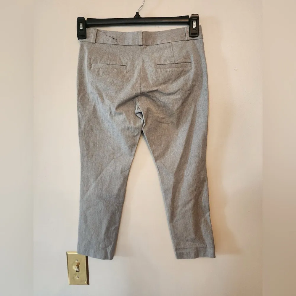 Banana republic Sloan grey capri dress pants size 00 petite - Image 2