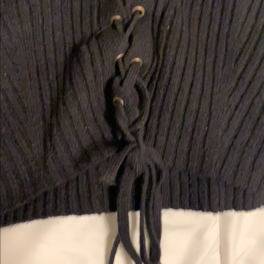 American Eagle Outfitters Black Lace-Up Tank Top - Image 4