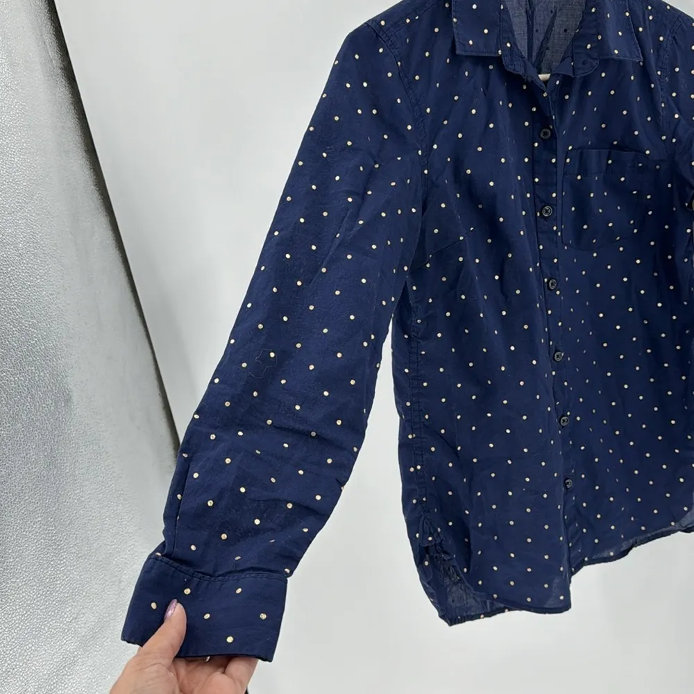 Old Navy the Classic Shirt blue gold polka dots lightweight summer versatile - Image 4