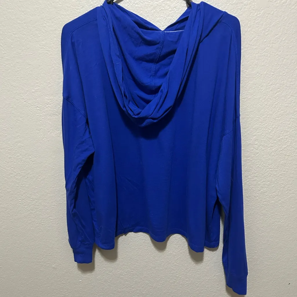 Calvin Klein Performance Blue Lightweight Hoodie Long Sleeve Top – XL - Image 4