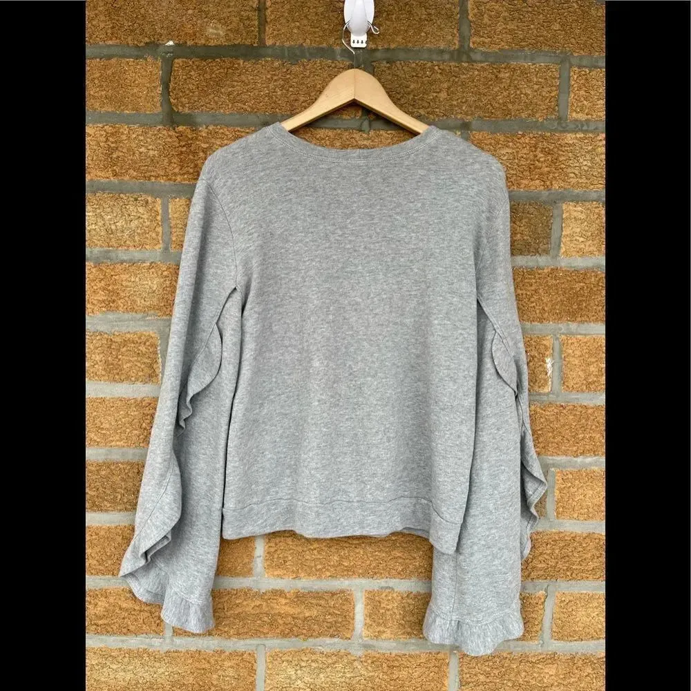 Alc Ruffle Sleeve Grey Sweater medium - Image 6