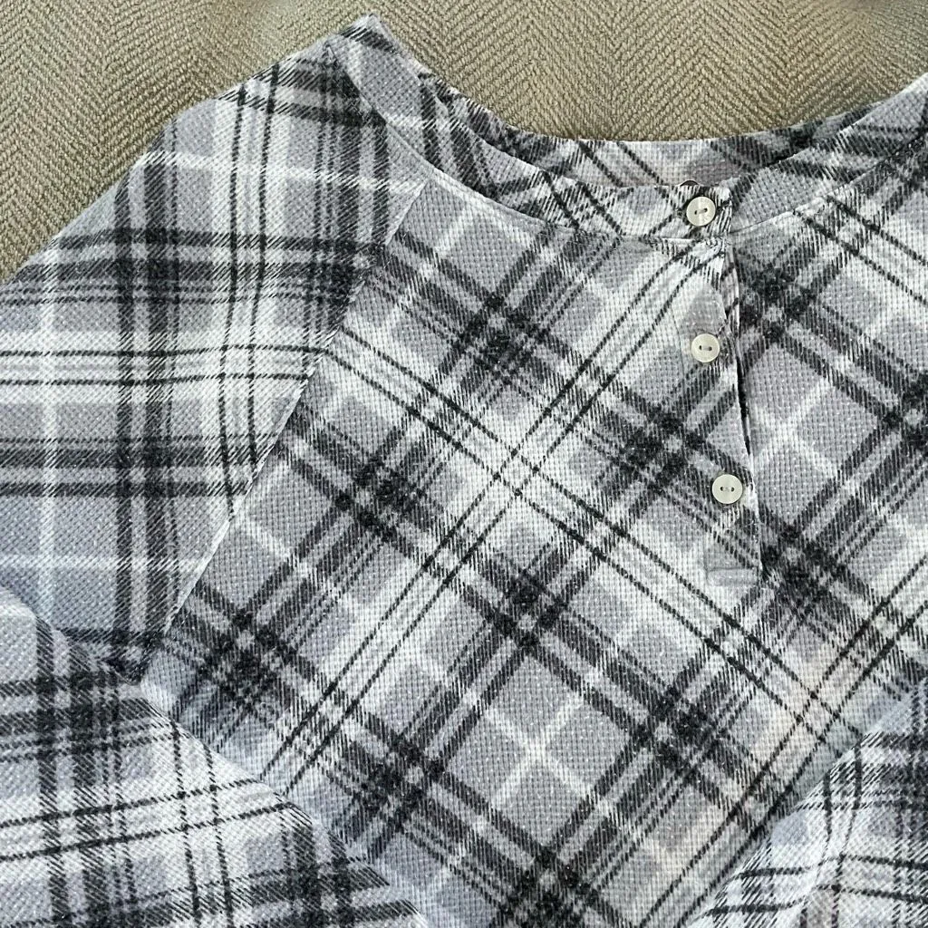 Victoria’s Secret Grey Plaid Long Pajama PJ Set M - Image 3