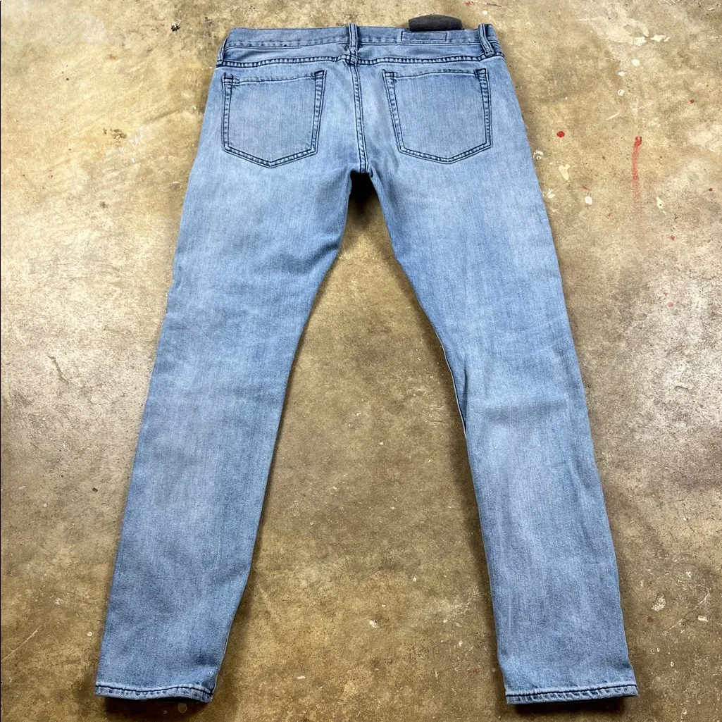 Armani Exchange Denim Skinny Jeans
Size: 33 Blue - Image 5