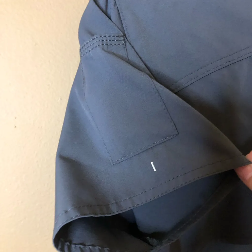 Carhartt C12106 Women's Force Modern Fit Twill V-Neck Scrub Top Grey Size‎ XS - Image 6