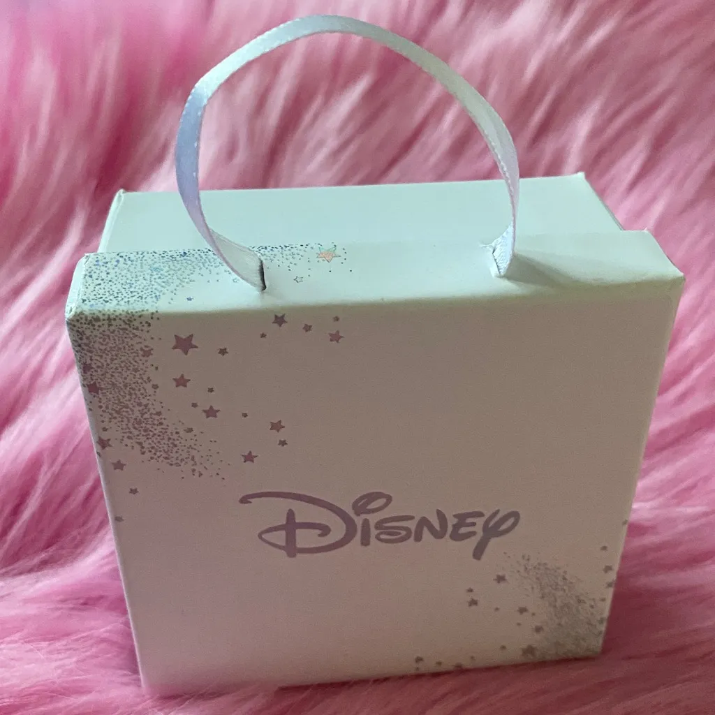 NWT Disney's Winnie the Pooh Fine Silver Plated Crystal Pendant Necklace - Image 4