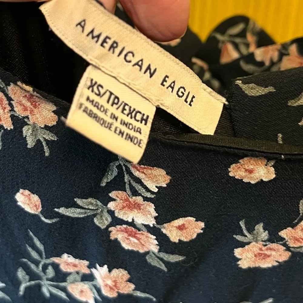 American Eagle floral dainty mini dress Xs - Image 2