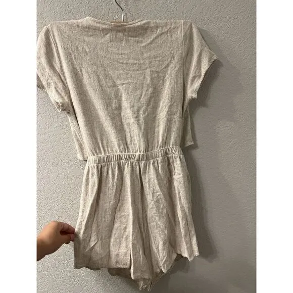Princess Polly Tan Linen Blend Tie Front Romper One-Piece‎ Size 4 - Image 2