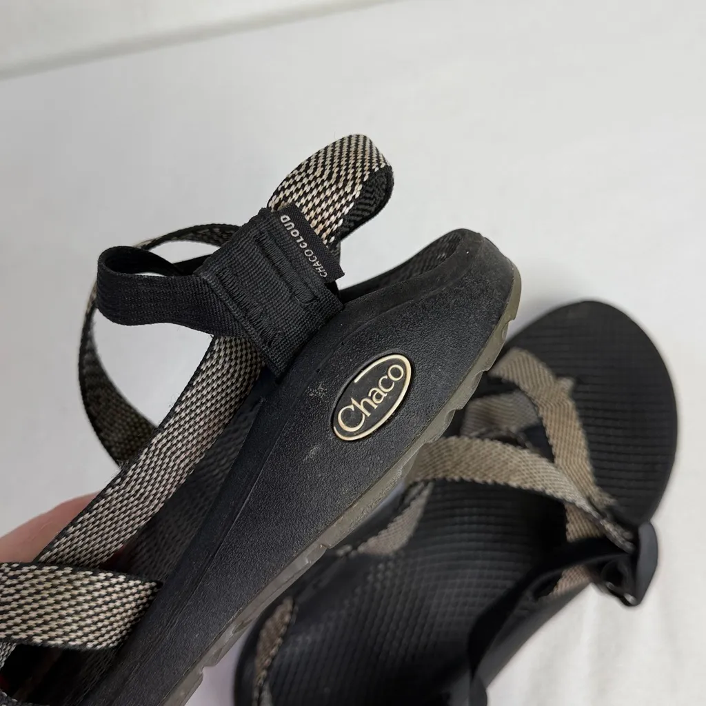 Chaco Cloud Strapped Sandels - Image 5