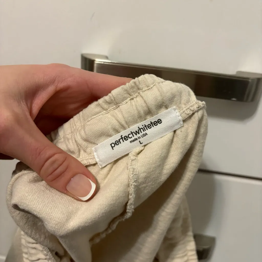 PERFECT WHITE TEE ADIA - Image 4