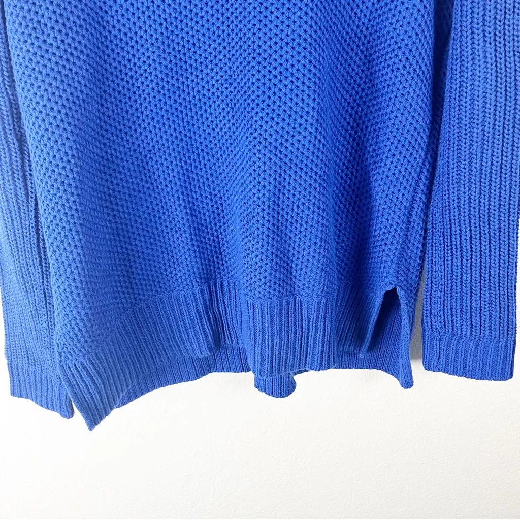 LAUREN RALPH LAUREN Blue Waffle Knit Long Sleeves V-Neck Sweater, Size Small - Image 4