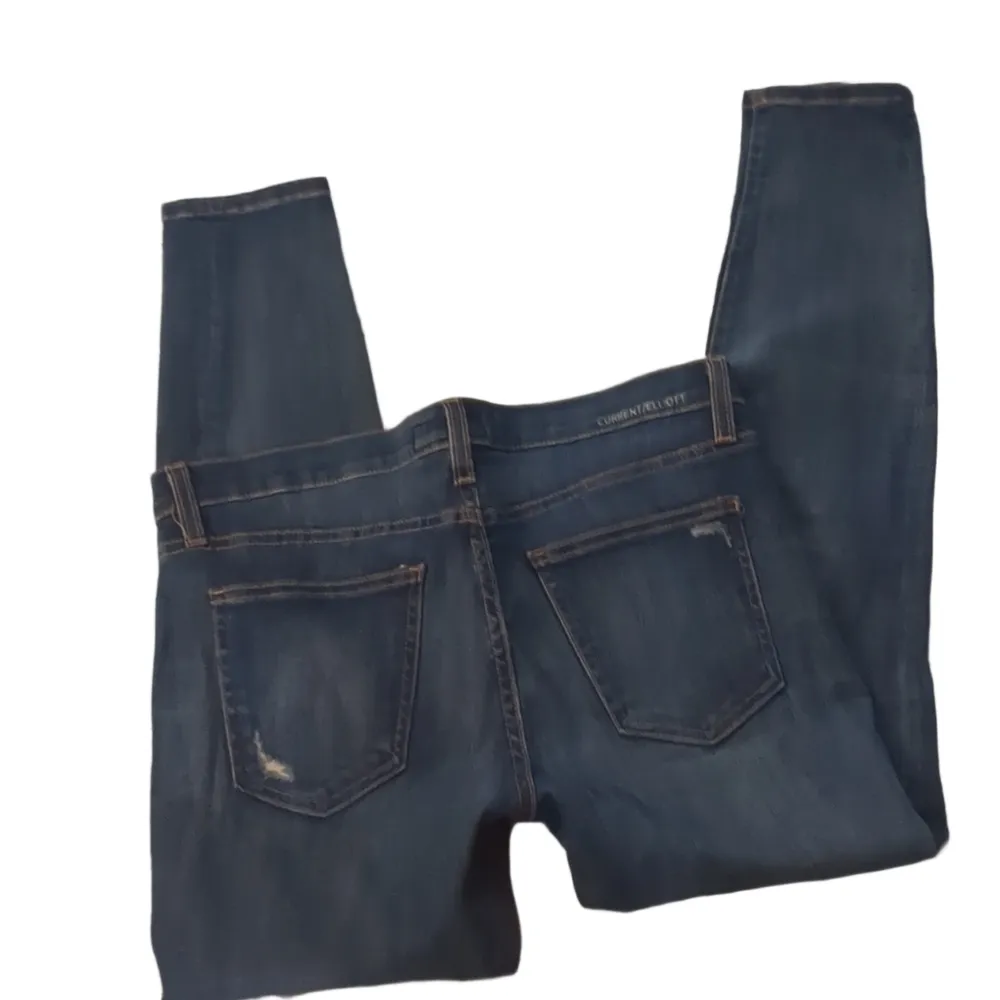 Current/Elliott the stiletto distressed jeans size 28 - Image 3
