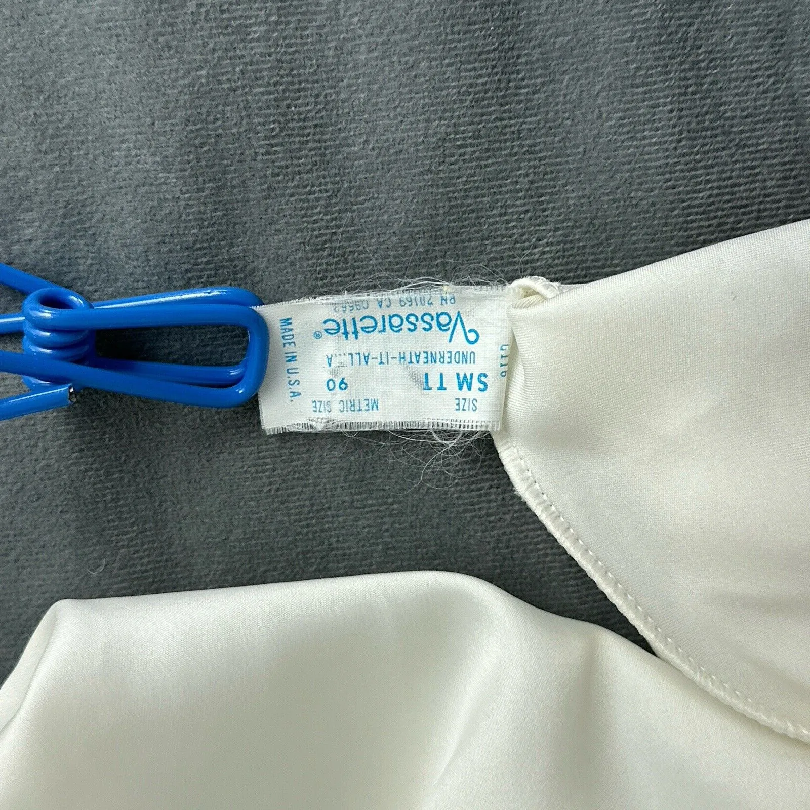 Vintage Vassarette Satin Half Slip Size Small TT Ivory Off White Walking Slit - Image 5