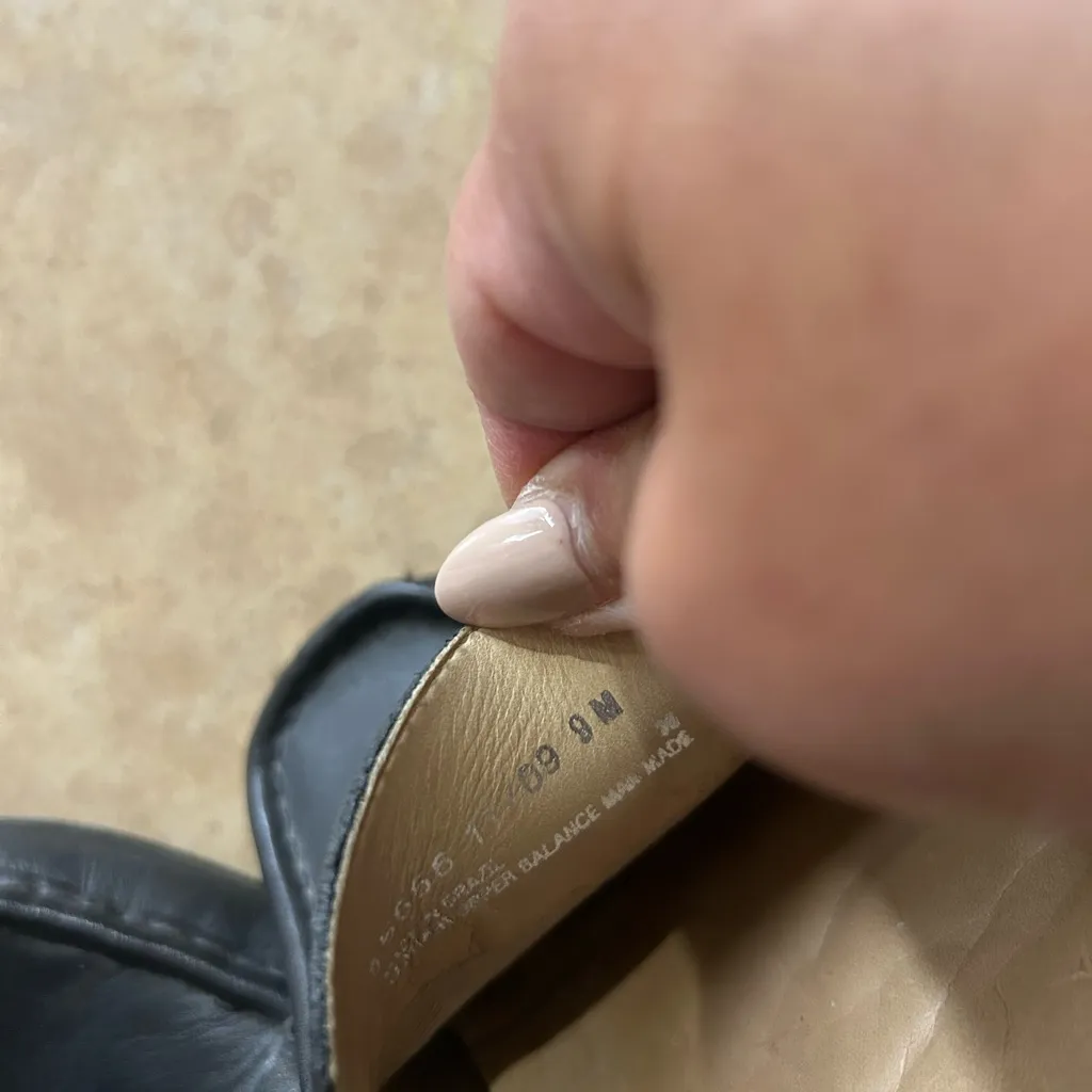 Clarks Women's Black Leather Loafers - Image 8