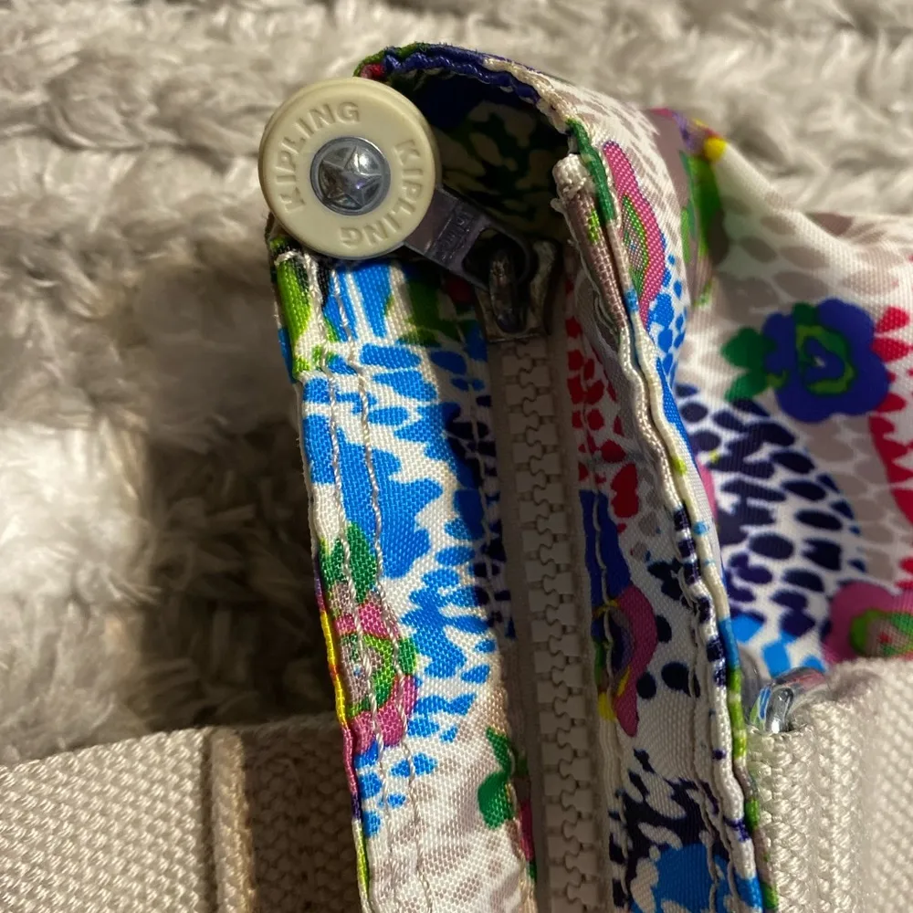 Kipling Floral Multicolor Nylon Shoulder Bag - Image 8