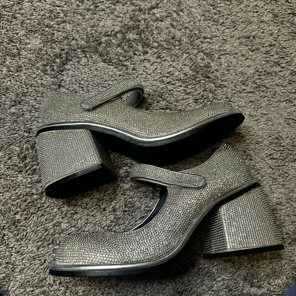 Sugar Thrillz Glittering Silver Mary Jane Heels Size 9 - Image 3