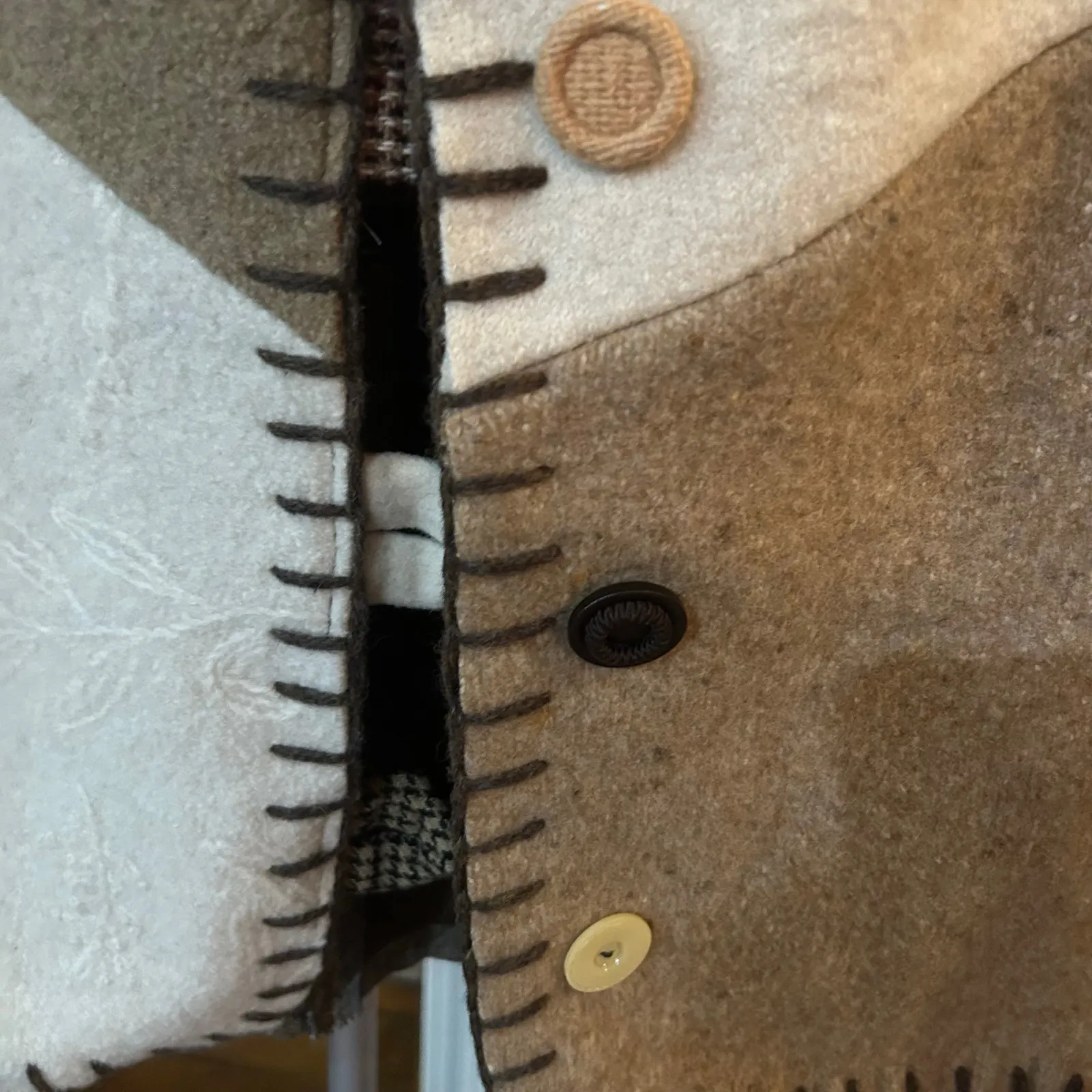 baabaazuzu luxury designer Patchwork Wool Blend Jacket Button‎ Front Neutral Tan Size L - Image 4