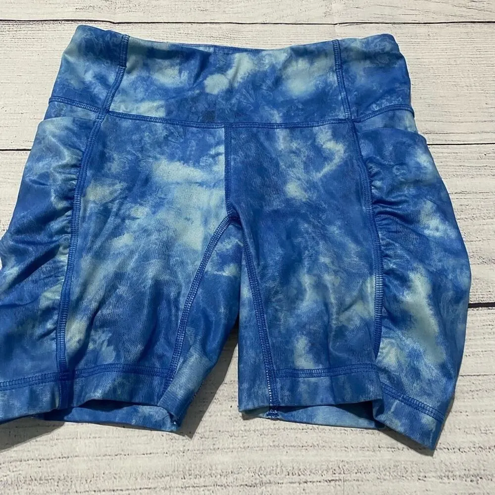 Lululemon biker shorts - Image 5