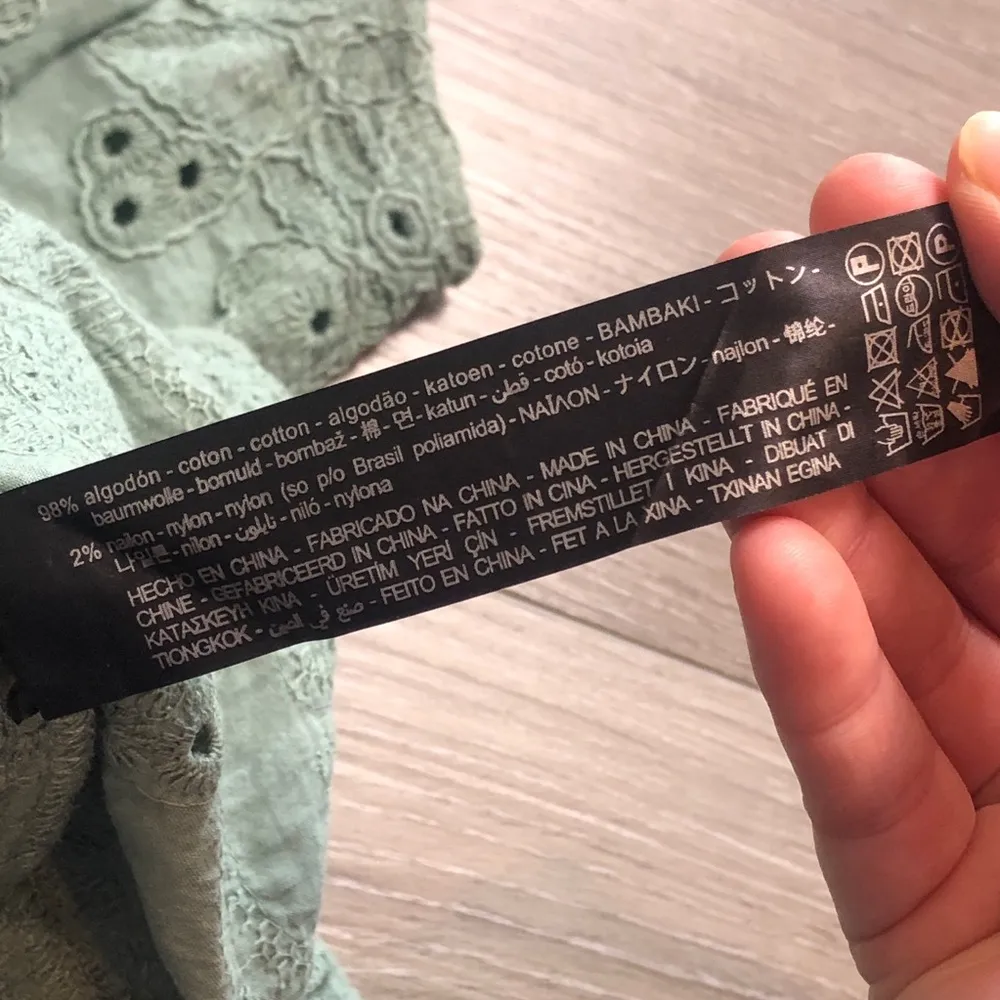 Zara Embroidered Eyelet Sage Green Casual Romper NO BELT Womens Size Small - Image 9