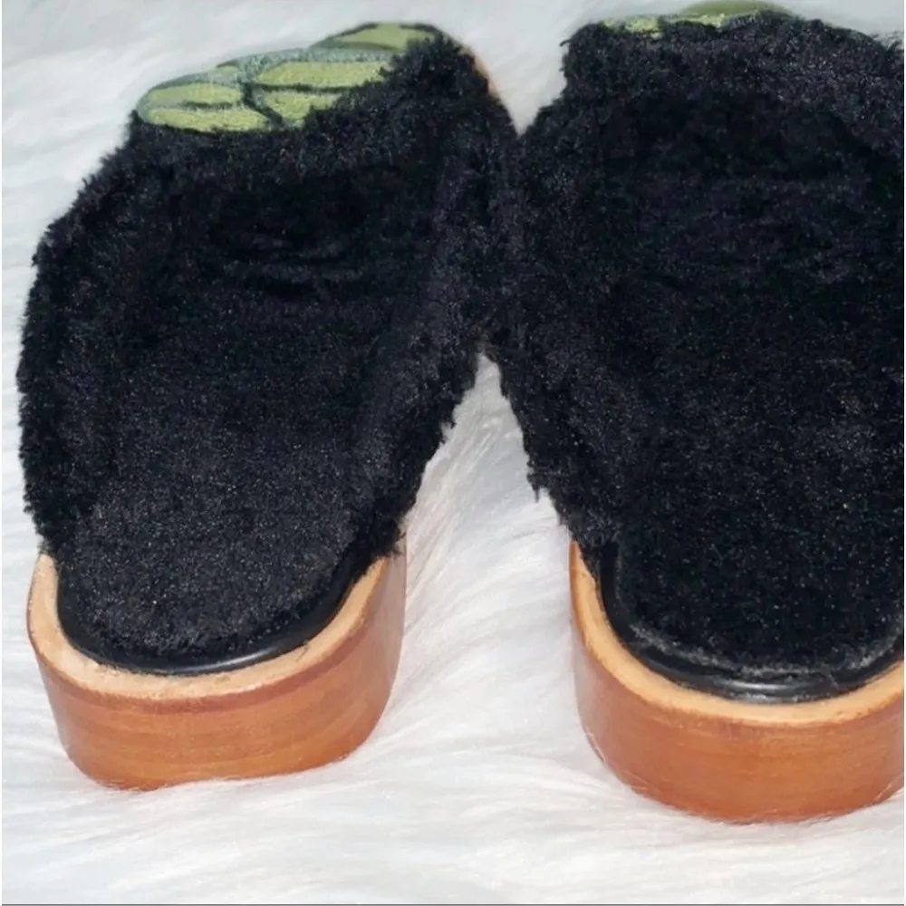 Free People Butterfly Effect Faux Fur Mule Size 38 Green Slip On Flat Loafer New - Image 5