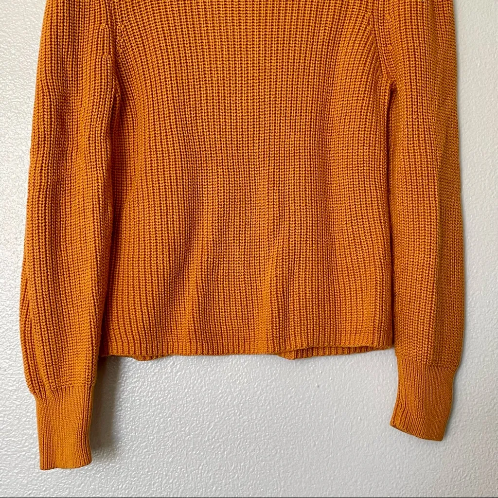 525 America Gold Pullover Crew Neck Sweater Gathered Shoulders Size Medium - Image 8