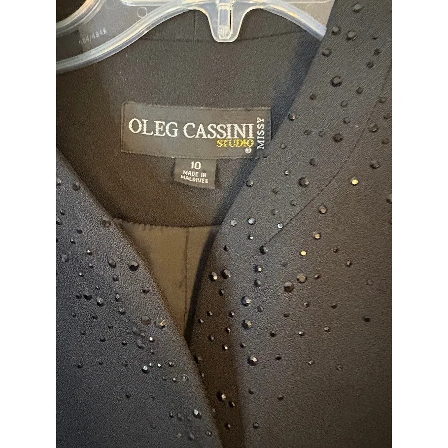 Oleg Cassini Women's Button - Image 2