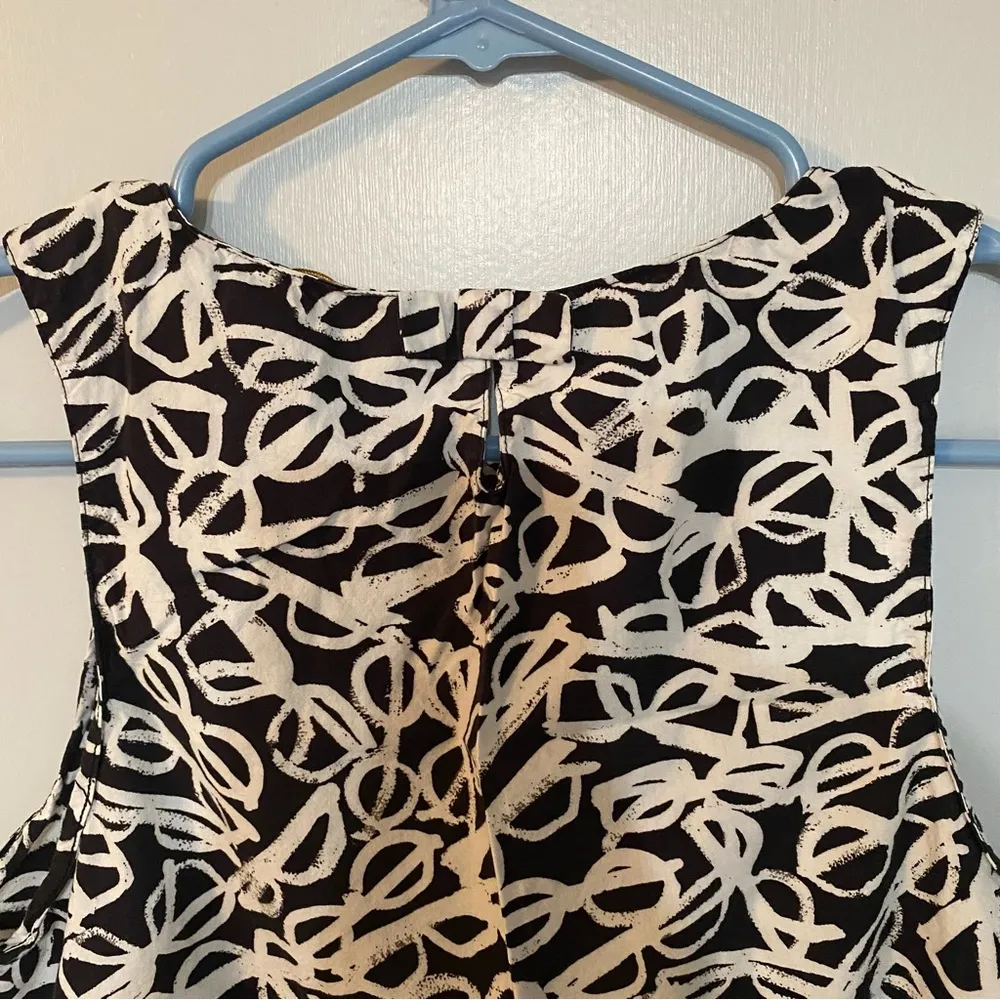 KATE SPADE Sunglasses Prints Top and Skorts Set - Image 7