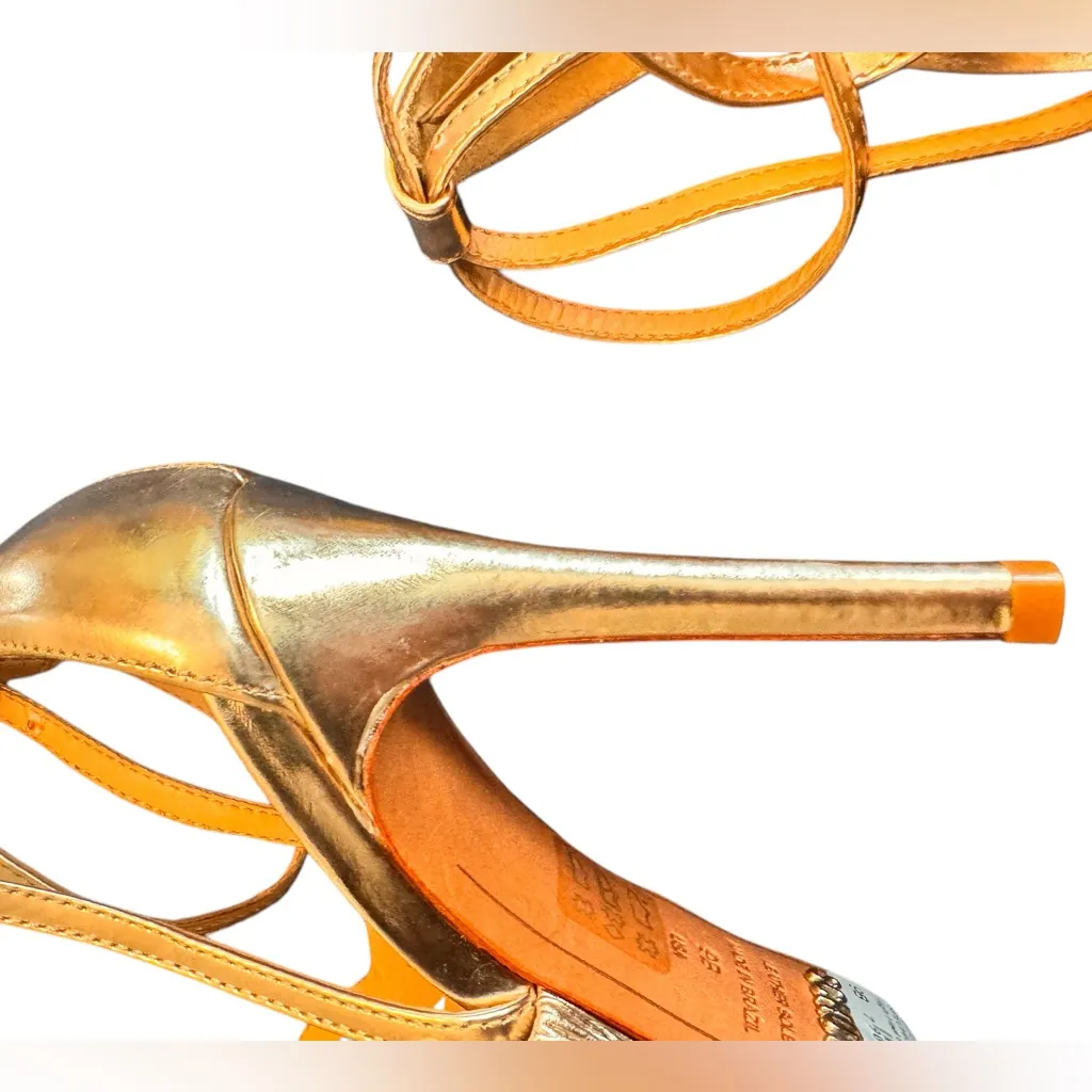 Schutz Darleneh Gold Cutout Patent Leather Peep Toe Heels Women’s Size 9 in EUC - Image 8