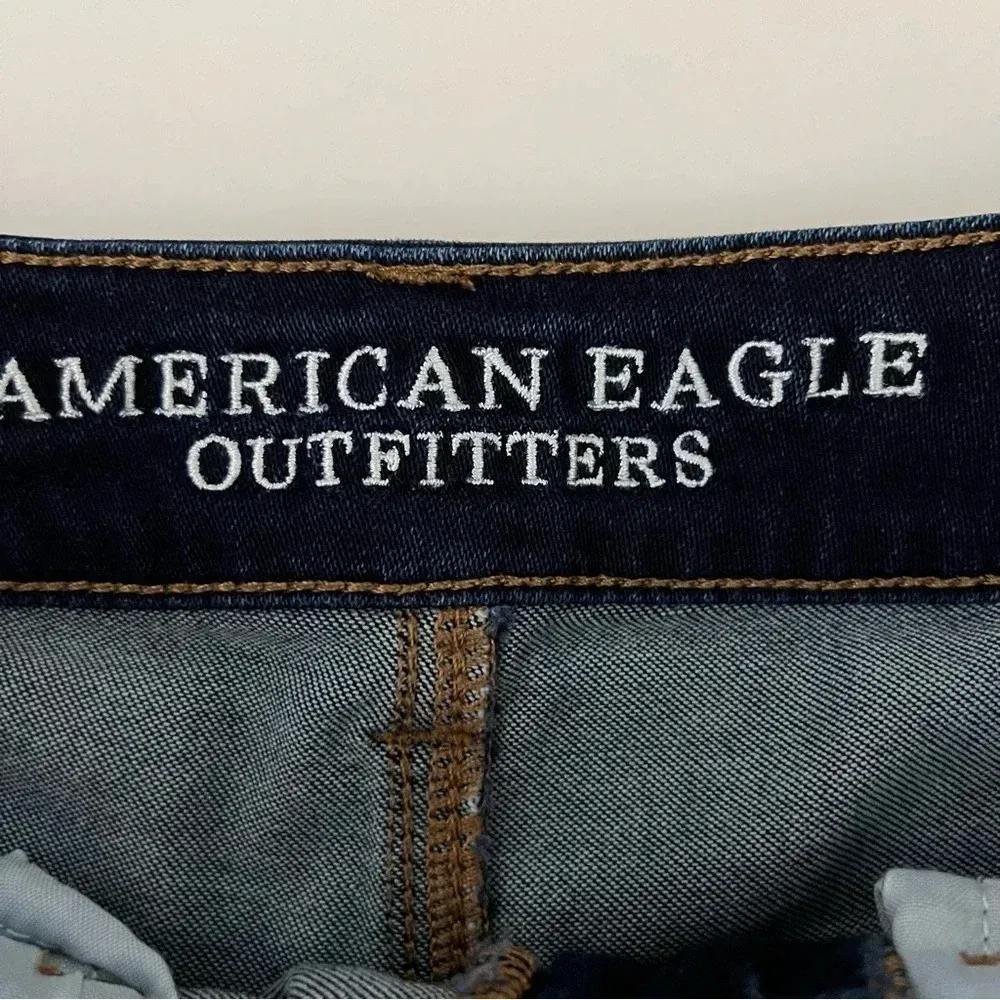 🦅 American Eagle High Rise Shorty Jean Shorts,‎ Size 2 - Image 5