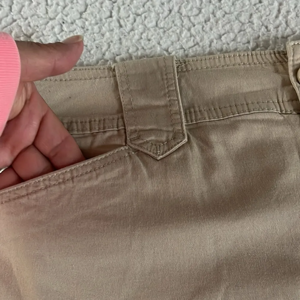 St. John’s Bay Stretch Khaki Skirt Skort Size 10 - Image 5