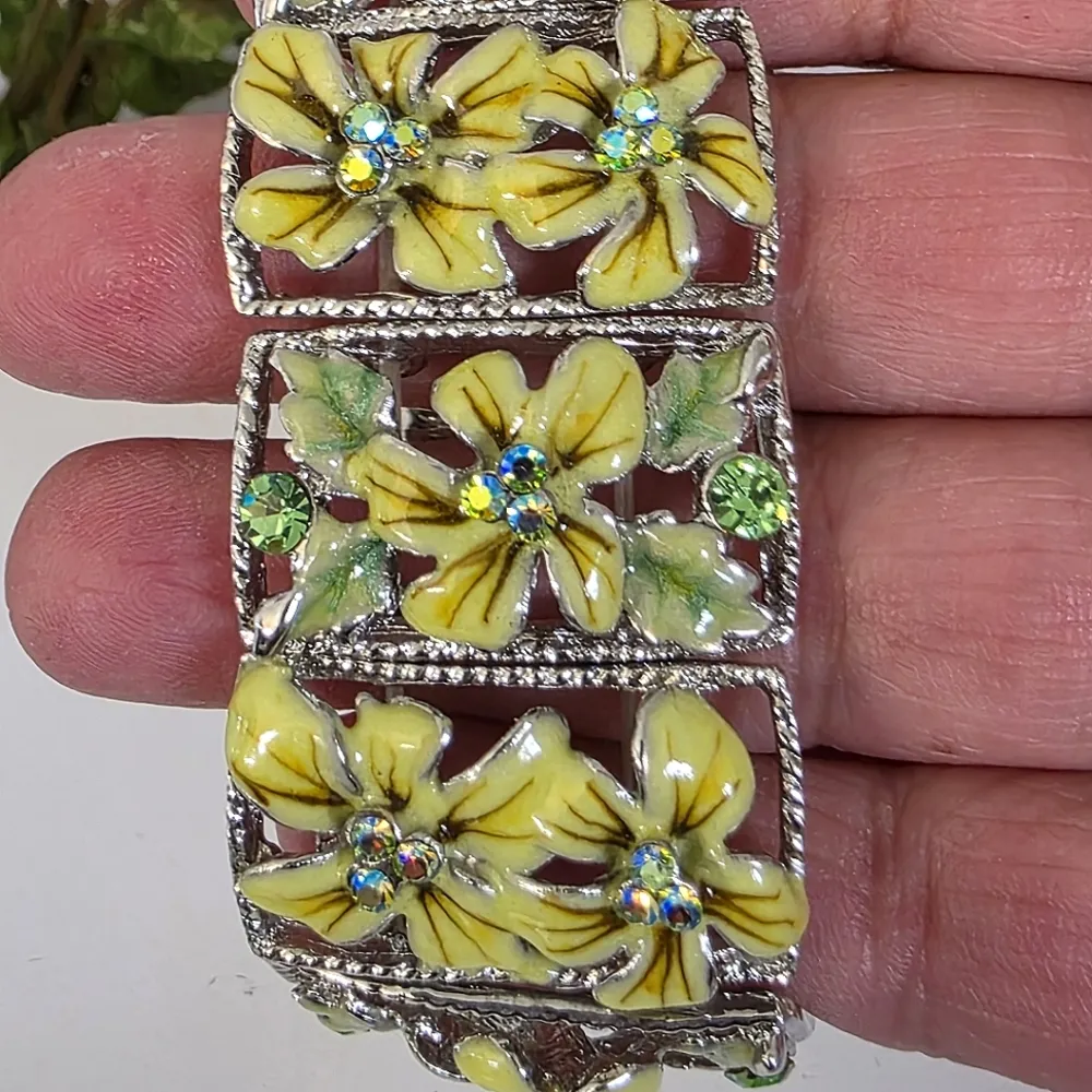 Vintage Silver Enamel Floral Bracelet Yellow - Image 4