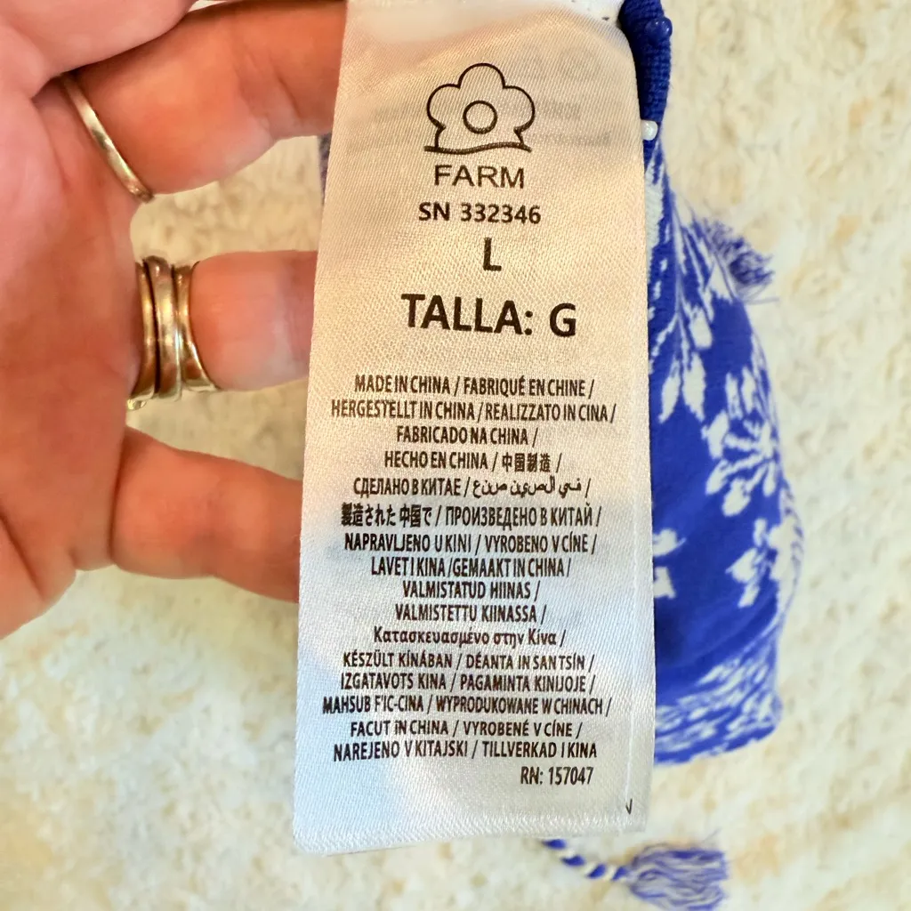 NWT FARM Rio Blue and White Floral Crop halter Top size Large - Image 6