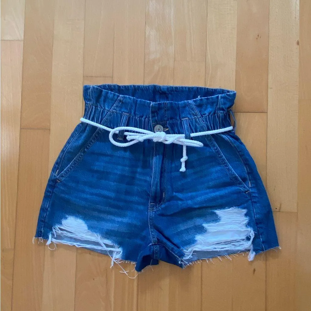 American Eagle Outfitters Paperbag Belted High Waist Blue Denim Mom Shorts - Image 3