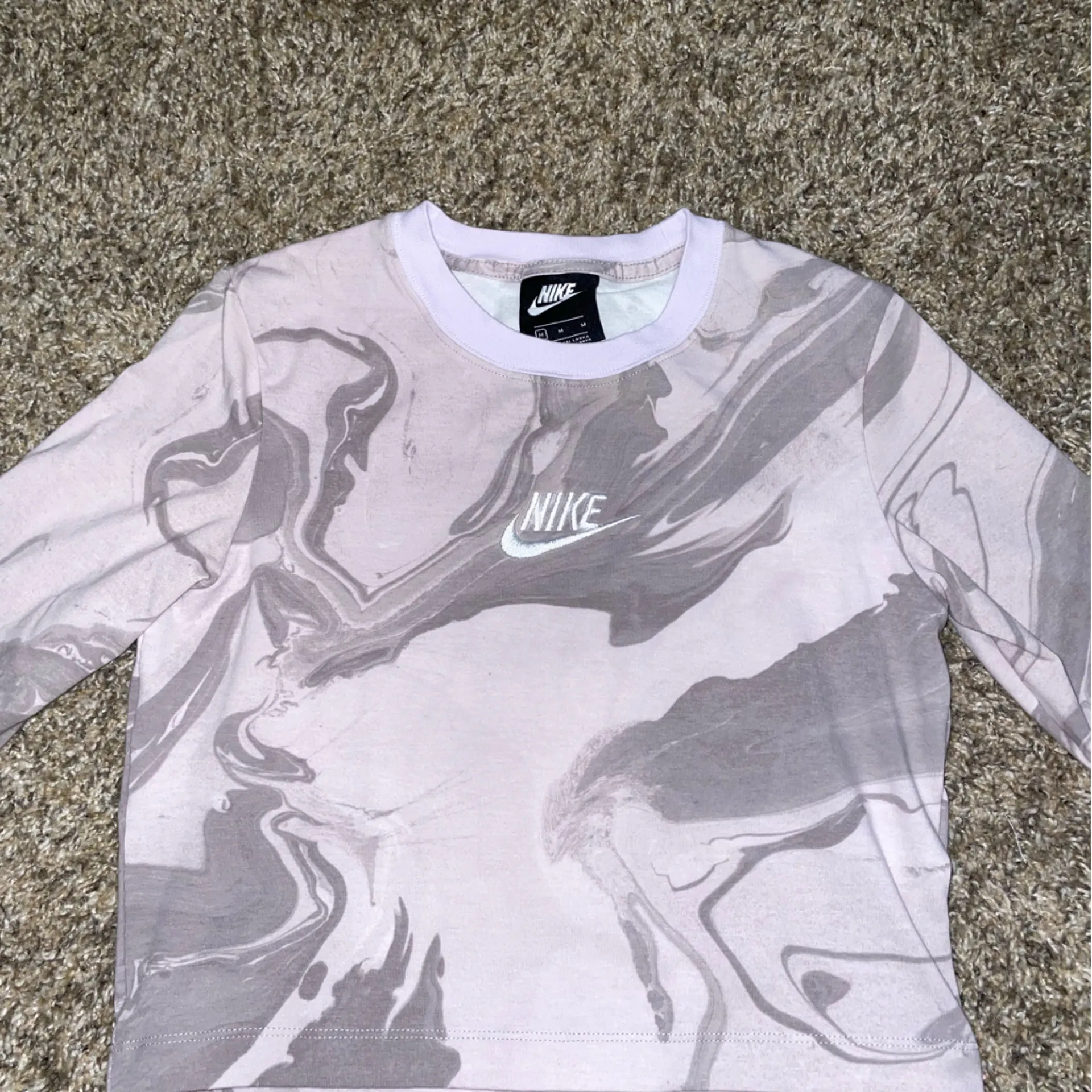 Nike marble design top - Image 3