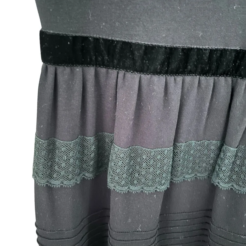 Red Valentino Black Short Sleeve Lace Velvet Trim Scalloped Knee Length Dress L - Image 2