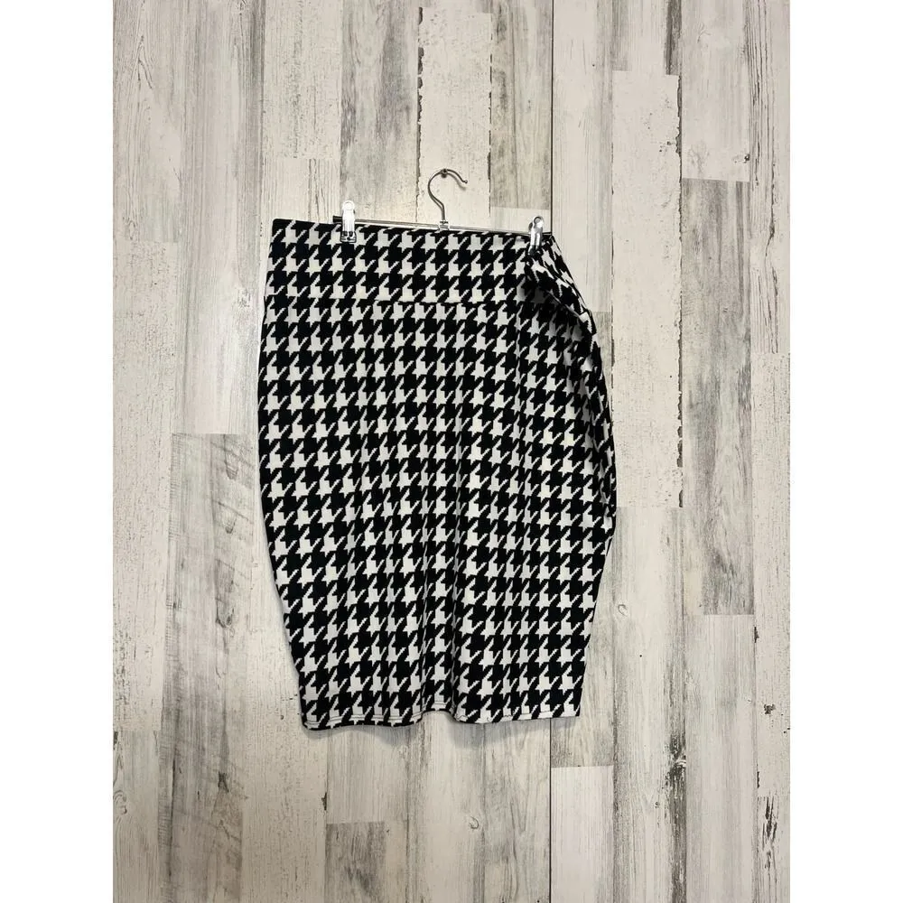 Checkered skirt - Image 2
