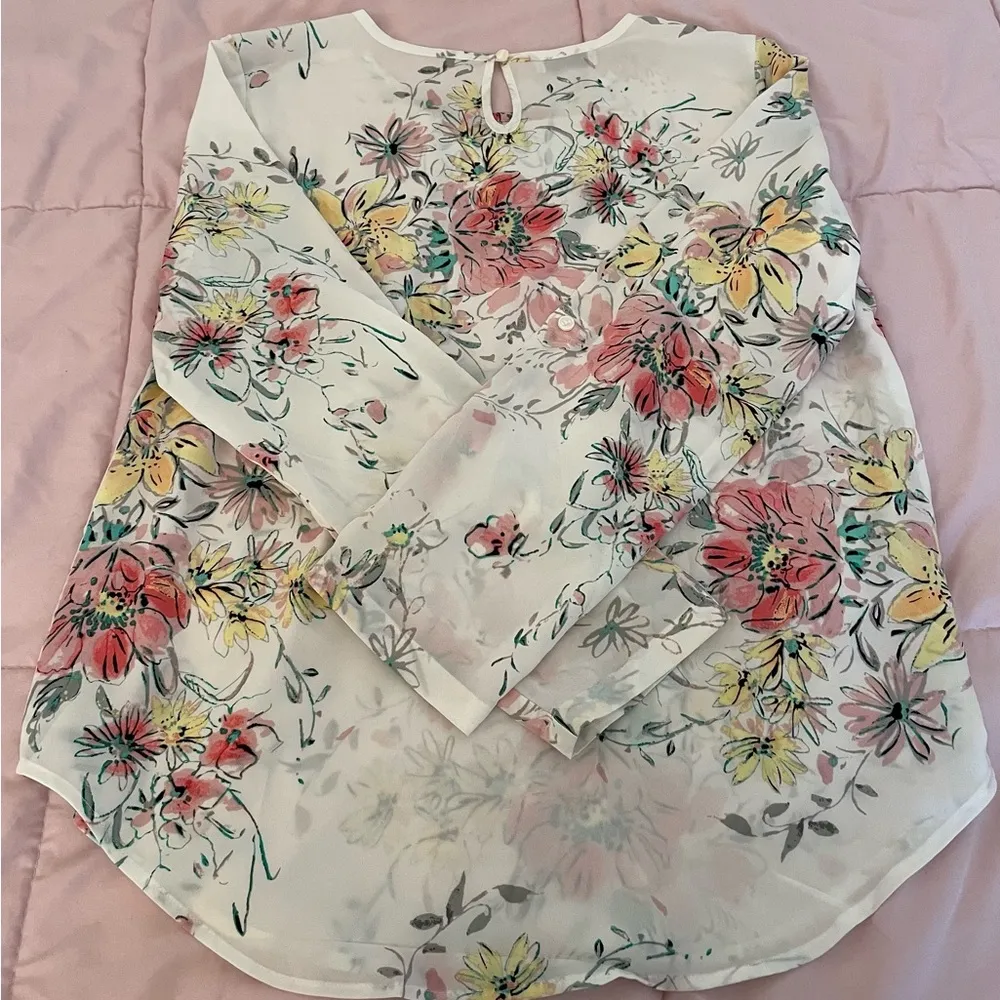 Van Heusen white floral roll tab sleeve relaxed fit blouse, size M boho summer - Image 11