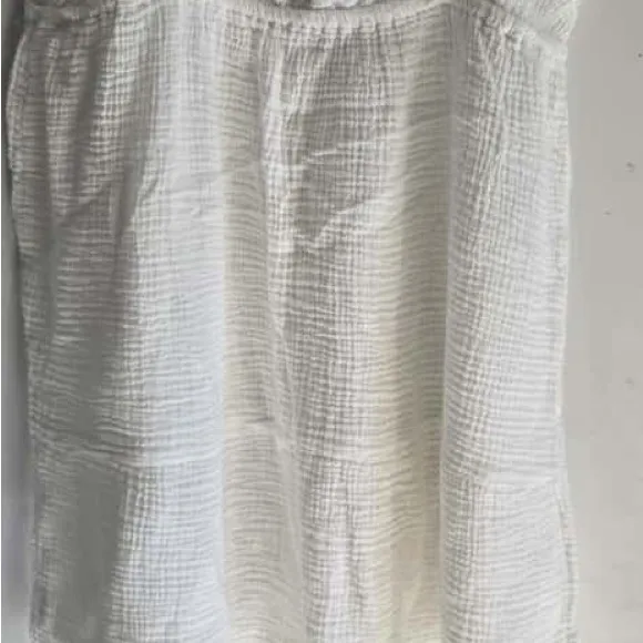 Xhilaration Cream Camisole Top - Image 9