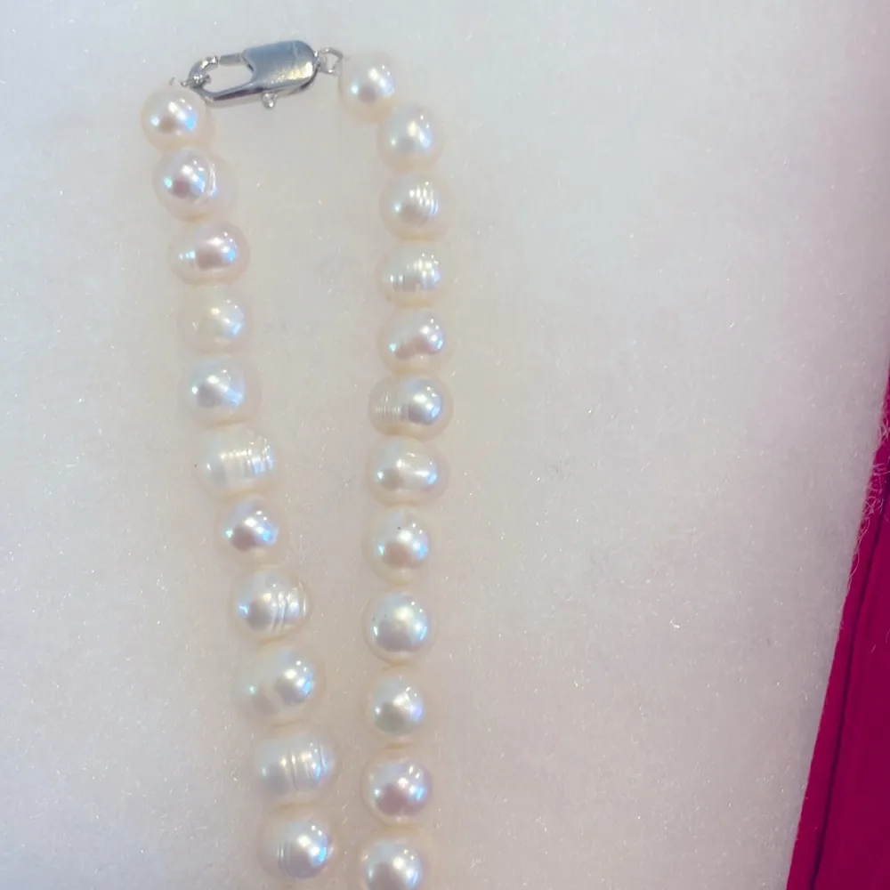 Pearl necklace with mother of heart leaf pearl pendant White - Image 7