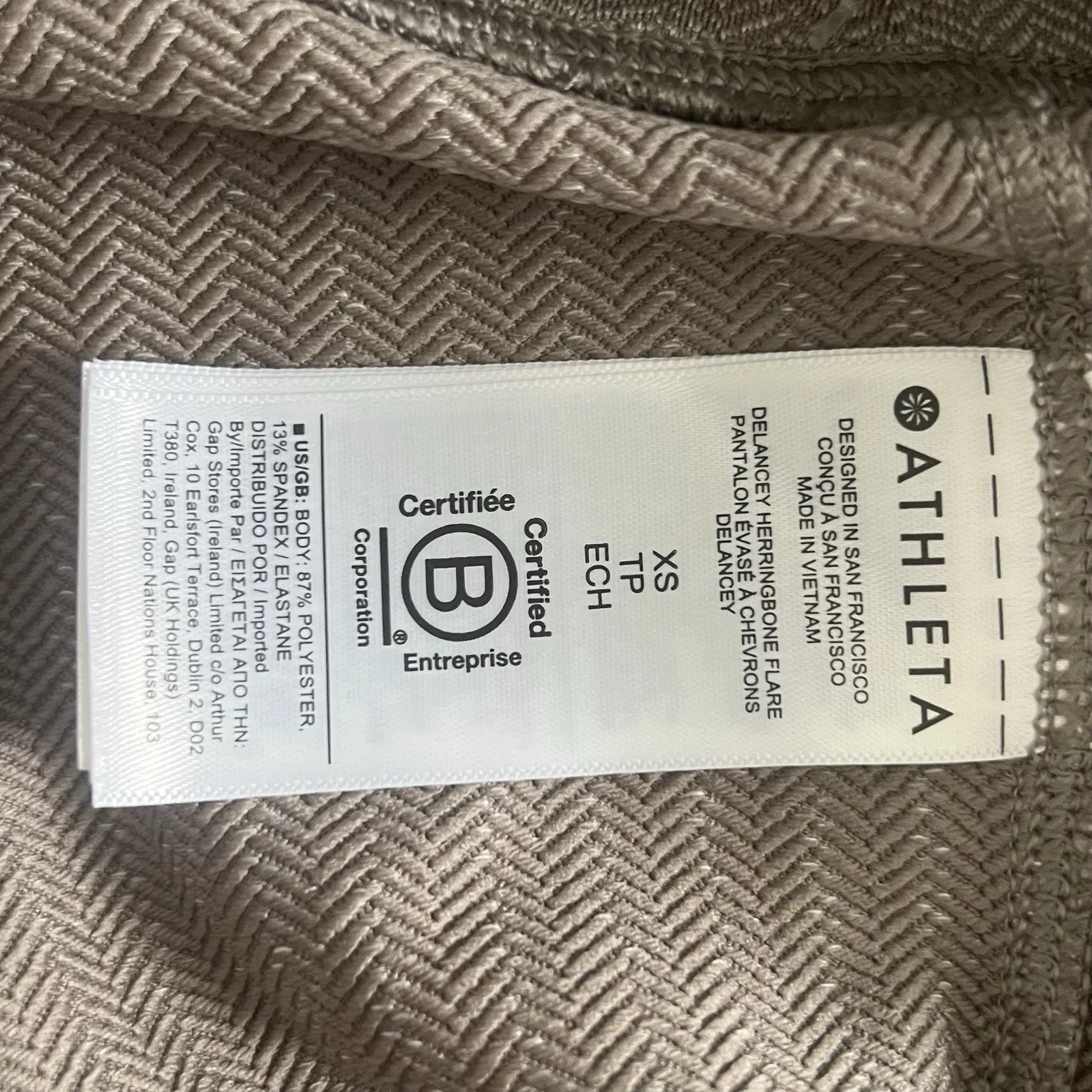 NWT Athleta Delancey Herringbone Bluff Grey High Rise Flare Legging Pants - Image 9