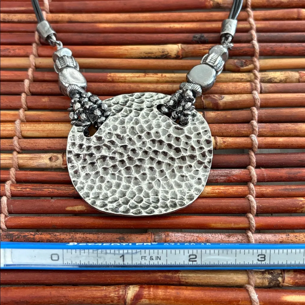 Chico's Textured Silver Pendant Necklace 16”-20” - Image 4