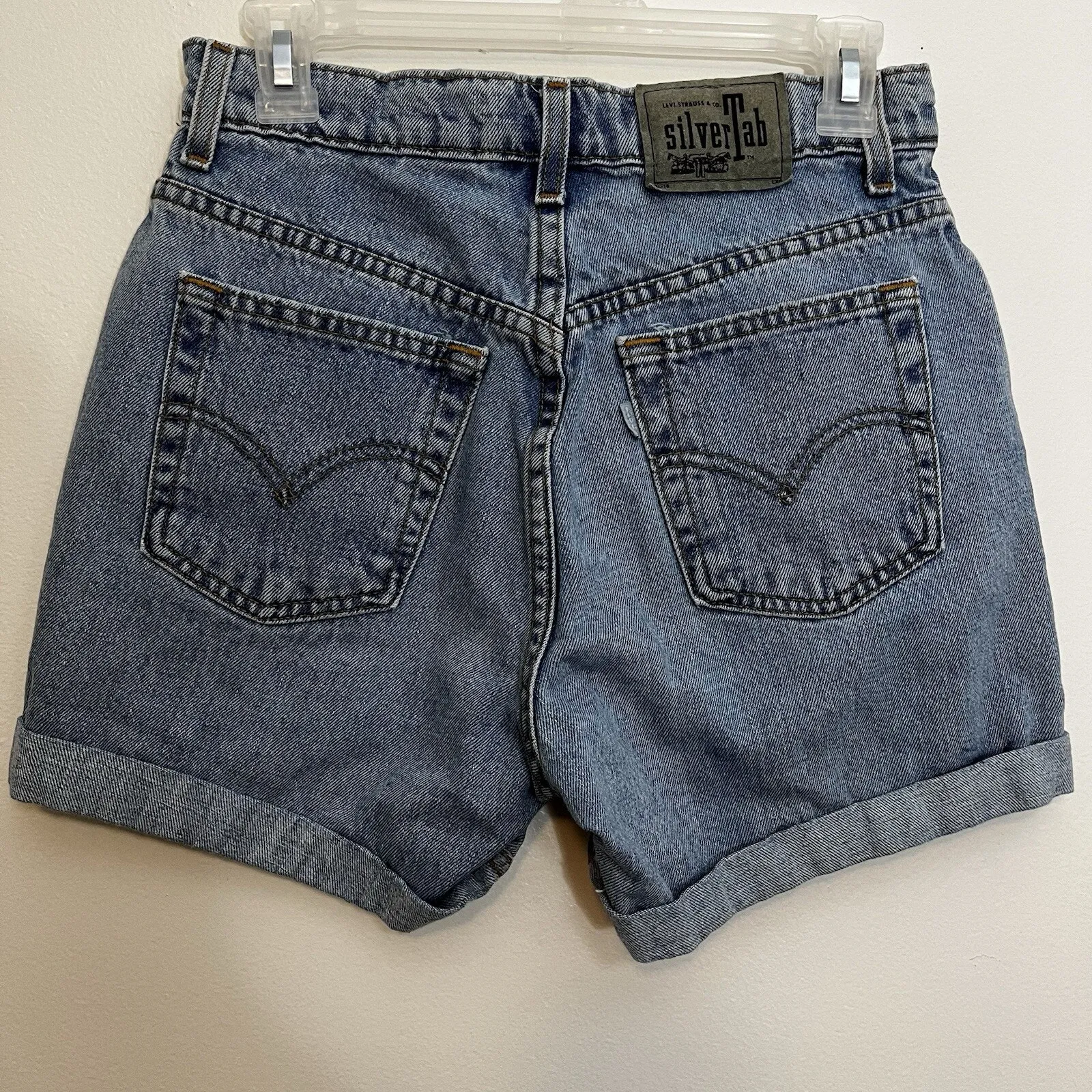 Vintage Y2K‎ Levi SilverTab Jean Shorts Women 5/6 Blue Stone Wash Loose F… - Image 2