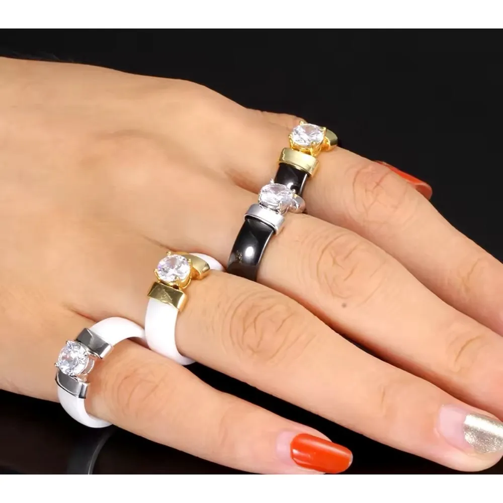 NEW‎ Women’s 1Ct Solitaire Synthetic Diamond White & Silver Ceramic Ring Size 7 - Image 5