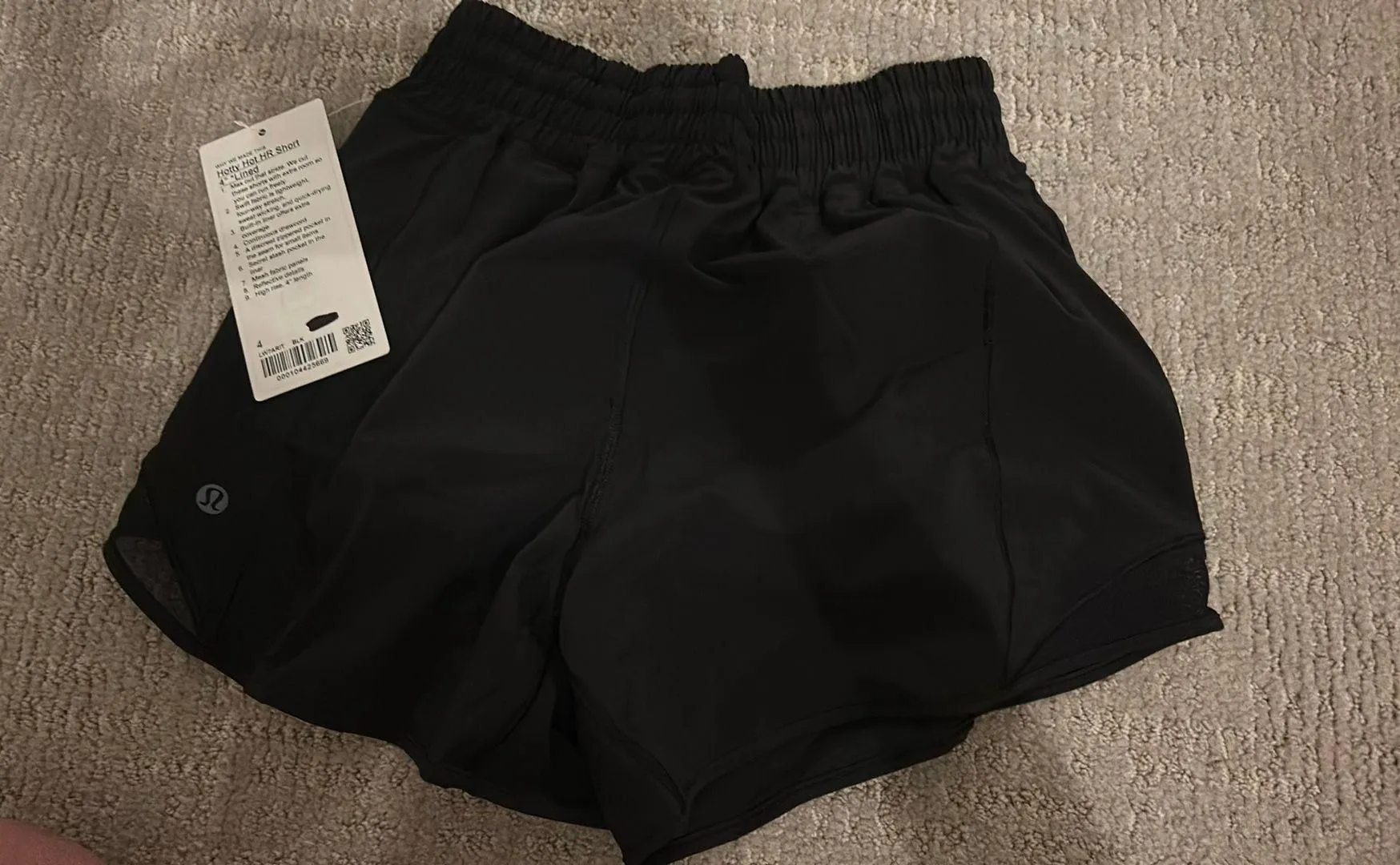 Lululemon Hotty Hot Shorts 4” - Image 4
