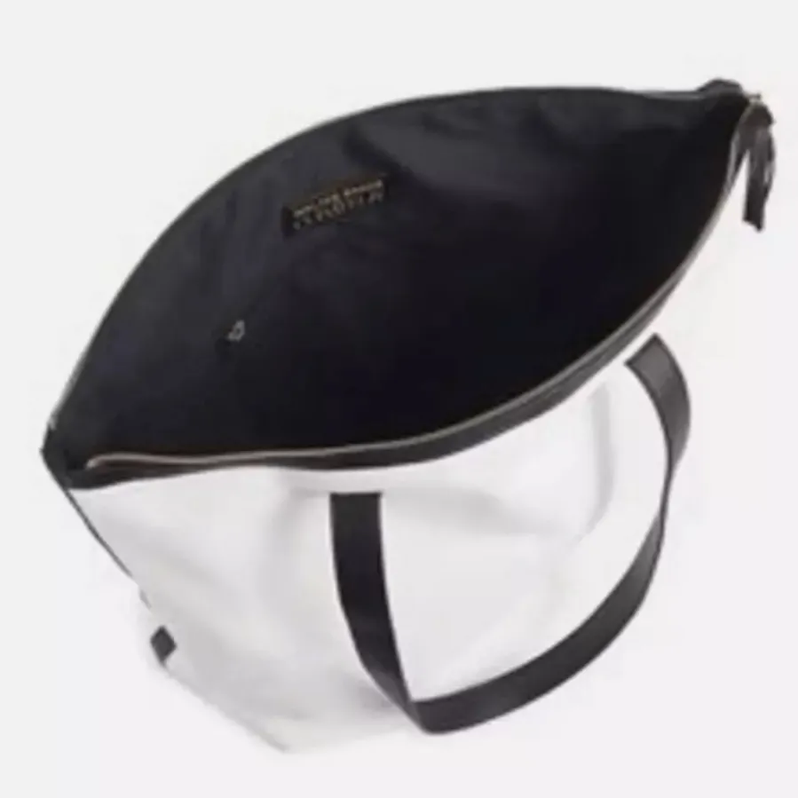 NWT Walter Baker Carly Bag - Image 5