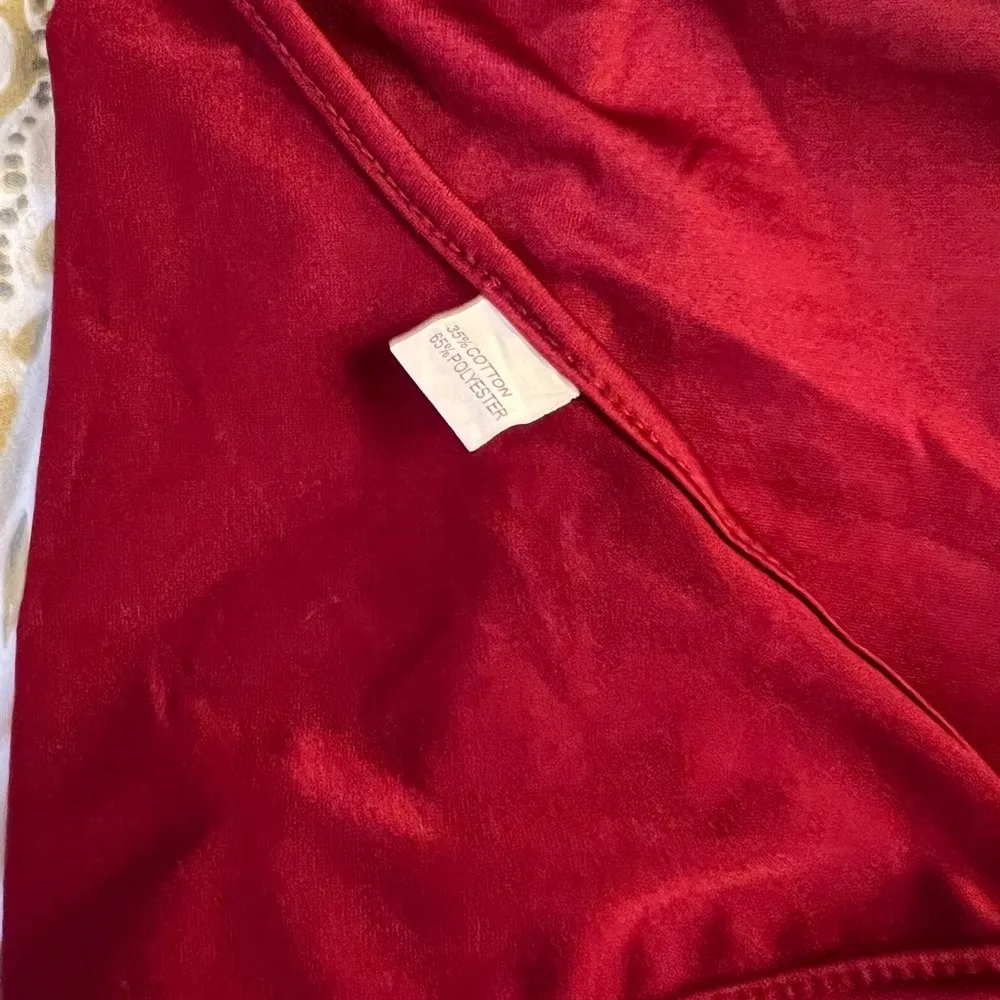 MD auburn tie up halter top Size M - Image 3