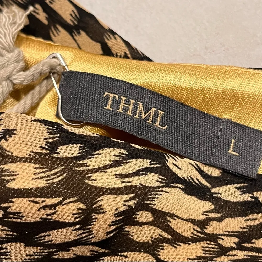 NEW THML Artist Reception Brown & Red Print Long Sleeve Dress size Large - Image 11