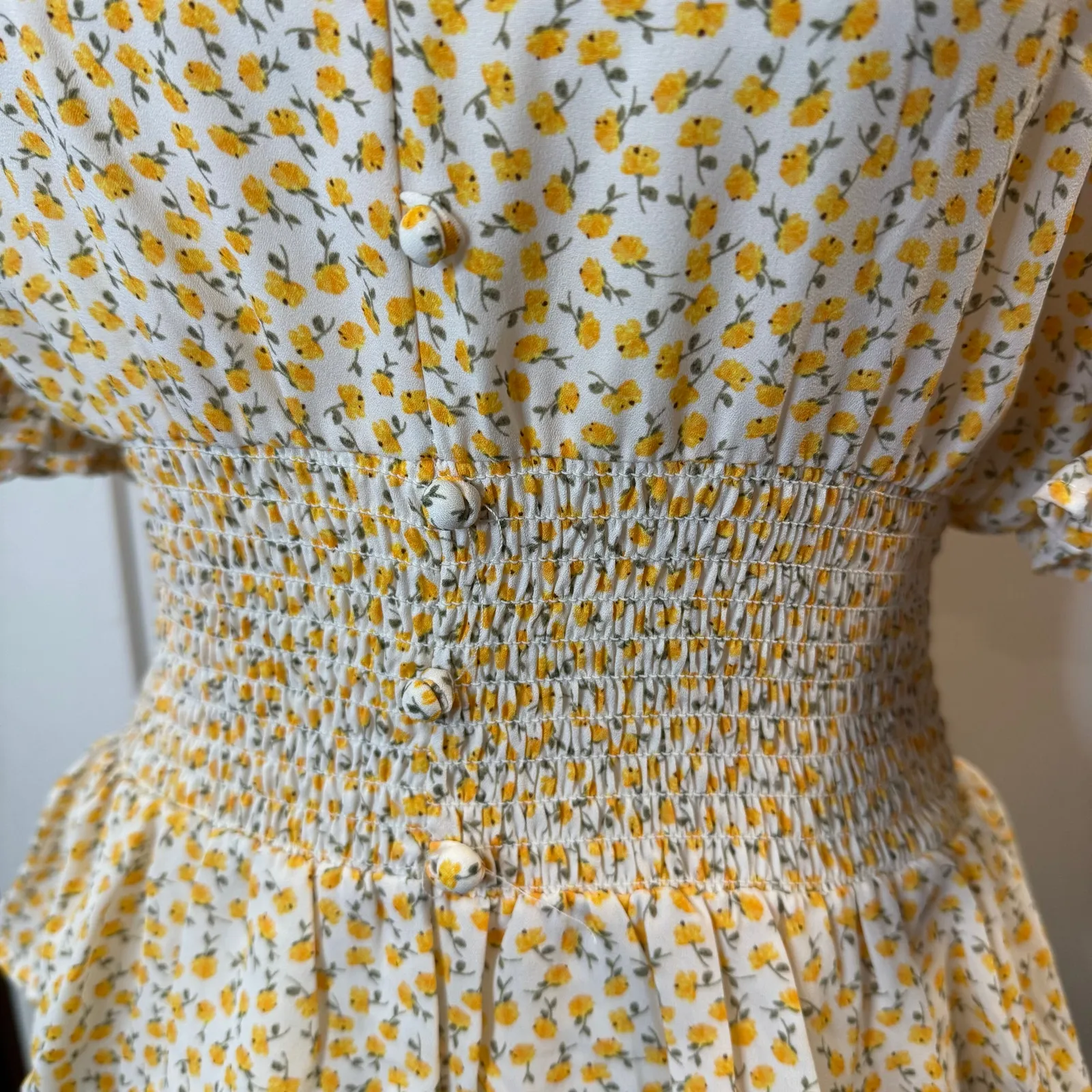 Sienna Sky Women’s Floral Cold Shoulder Top Size M - Image 3